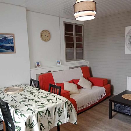 Charmant Appartement Au Centre De Bagnères-de-Bigorre Екстериор снимка