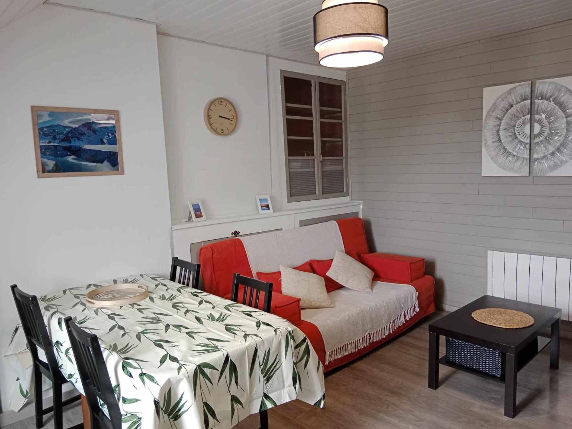 Charmant Appartement Au Centre De Bagnères-de-Bigorre Екстериор снимка