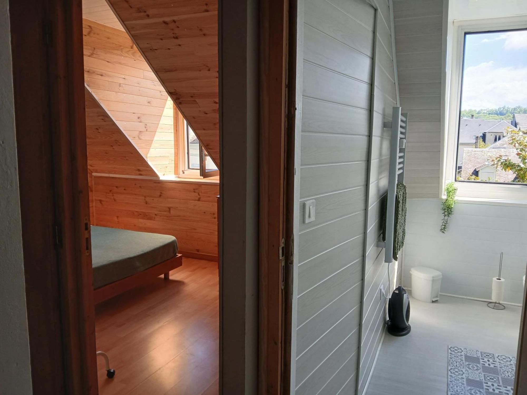Charmant Appartement Au Centre De Bagnères-de-Bigorre Екстериор снимка